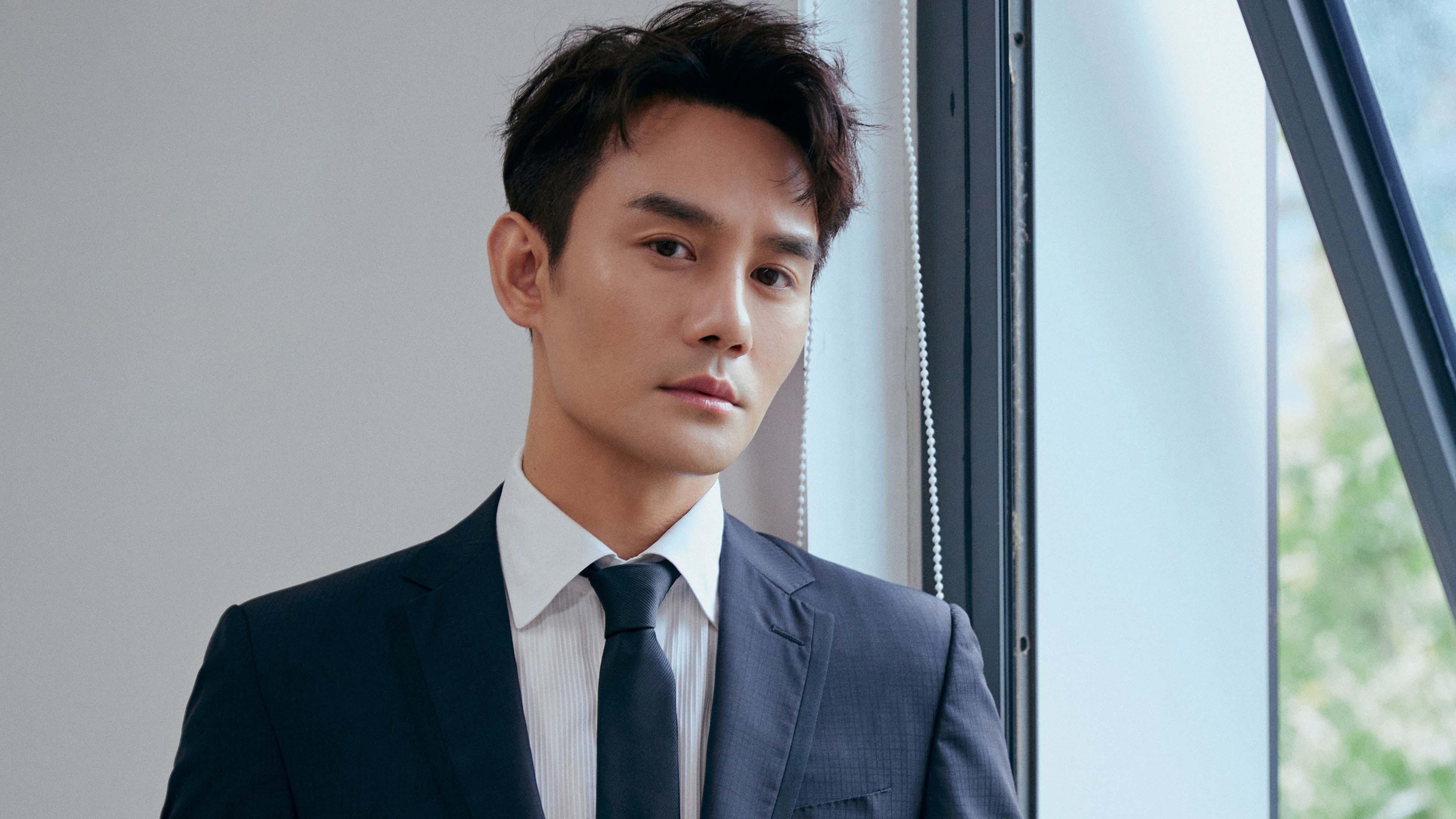 体育+文创融合，推出一系列篮球主题文化产品和活动，篮球文化主题墙